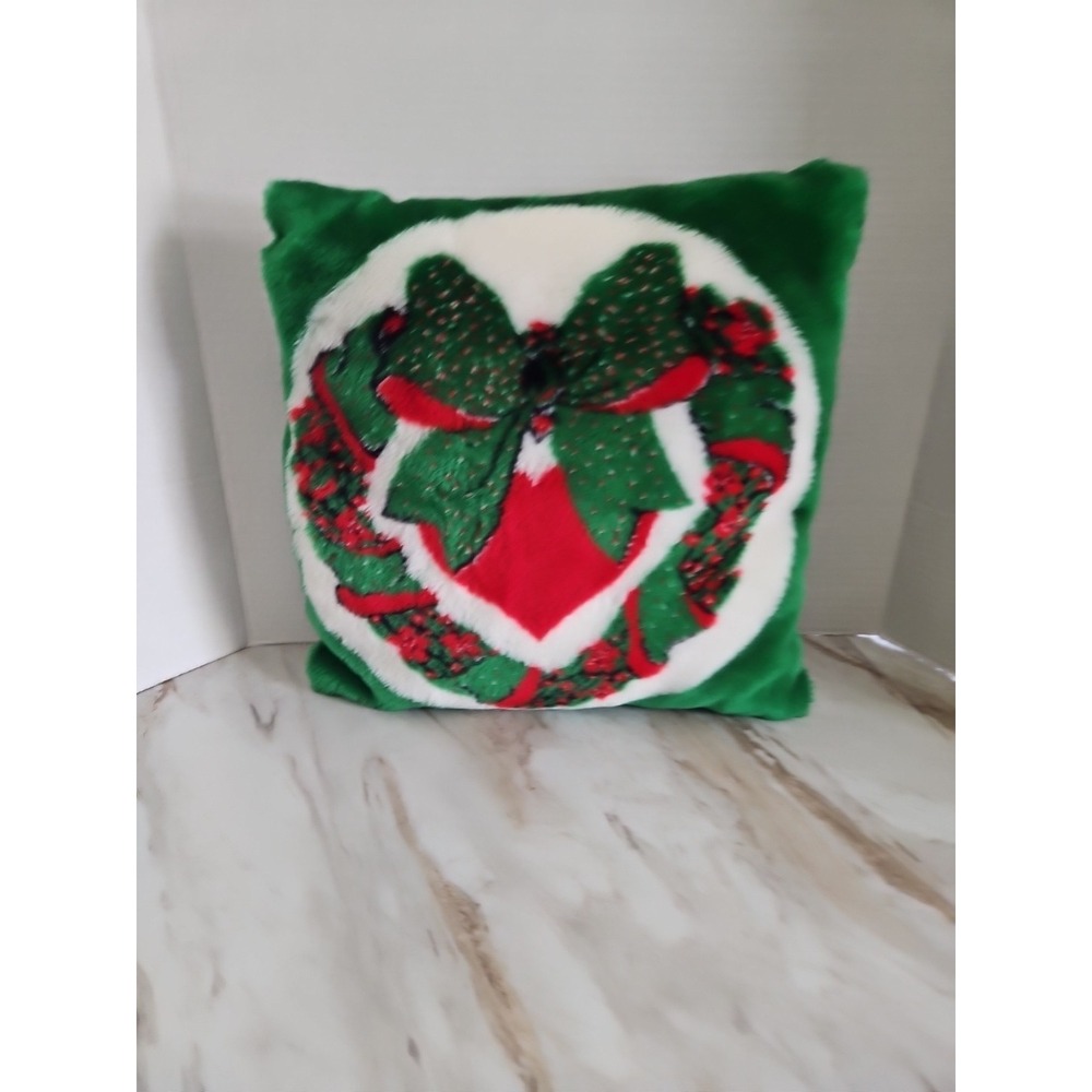 VTG Christmas Throw Pillow Double Sided Fuzzy/Shaggy/Velvety‎ Soft Tree/Wreath
